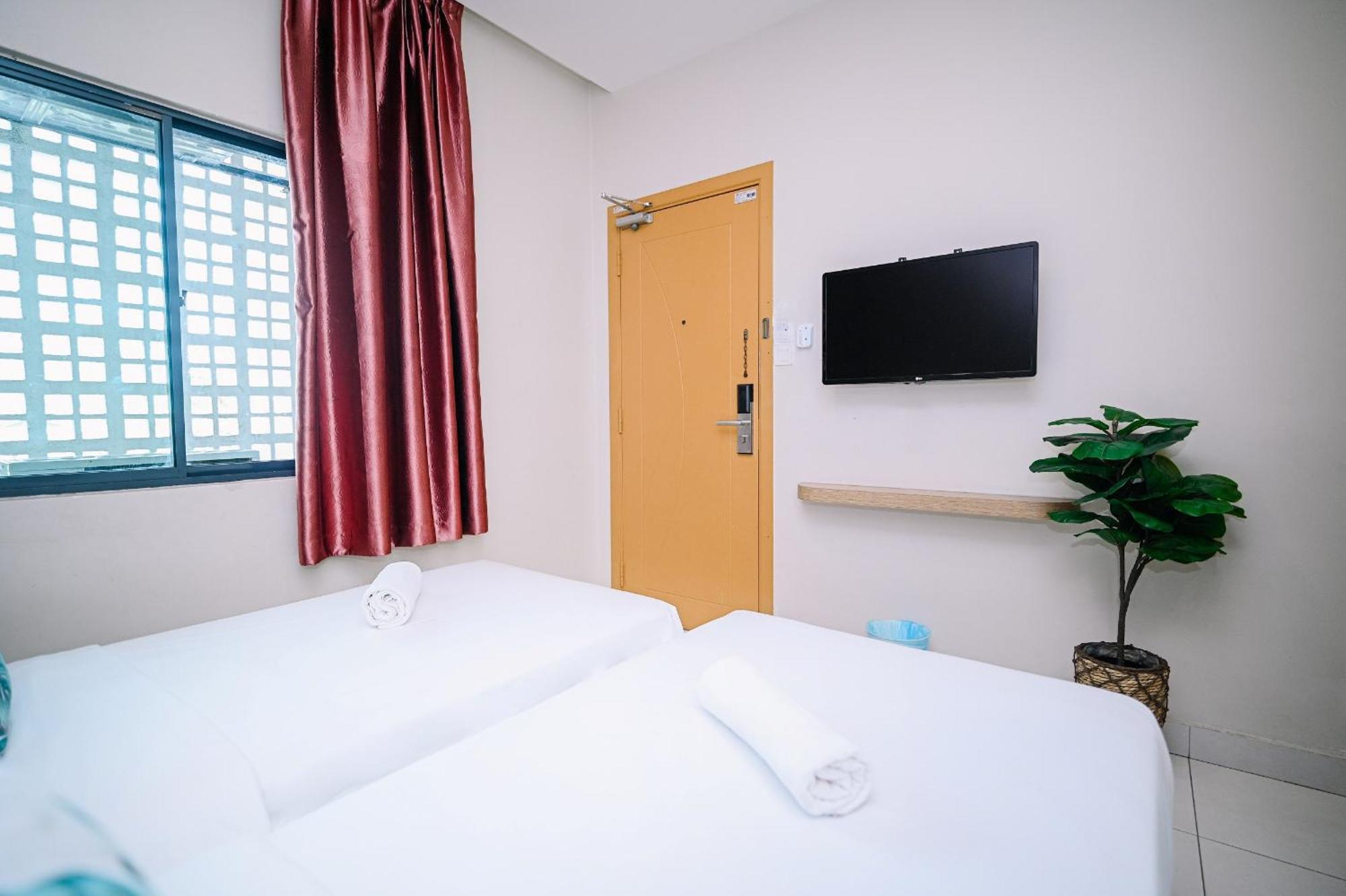 Swing & Pillows - Pj21 Petaling Jaya Exterior foto