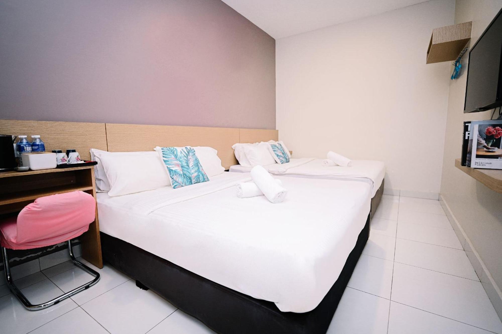 Swing & Pillows - Pj21 Petaling Jaya Exterior foto