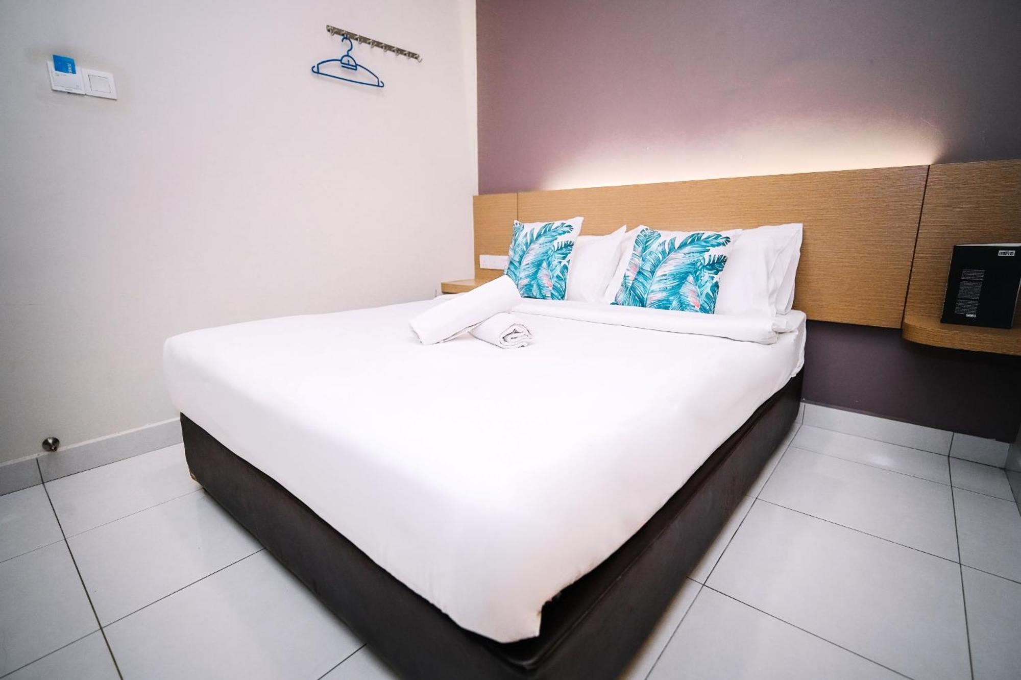 Swing & Pillows - Pj21 Petaling Jaya Exterior foto